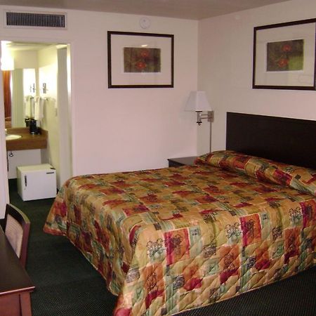 Vagabond Inn Modesto Kamer foto