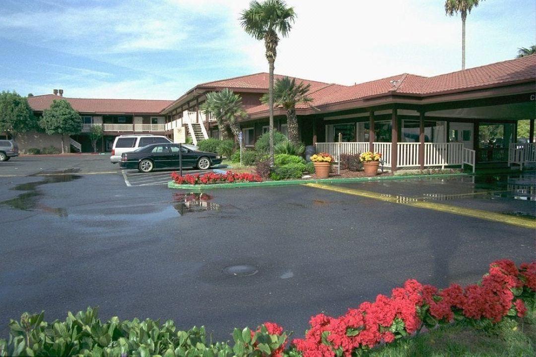 Vagabond Inn Modesto Buitenkant foto